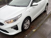 Gebraucht Kia Ceed Vision 160 PS (117 kW) 2021 Weiß Kleinwagen