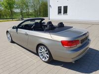 gebraucht BMW 325 Cabriolet i E93 Platinbronze-Metallic, Sportsitze, M-Lenkrad