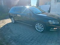 Gebraucht VW Passat 140 PS (102 kW) 2011 Schwarz Kombi