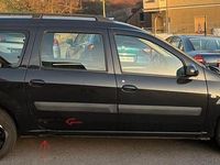 Gebraucht Dacia Logan MCV 88 PS (64 kW) 2013 Schwarz Kombi