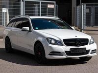 Gebraucht Mercedes C180 156 PS (114 kW) 2013 Weiß Limousine