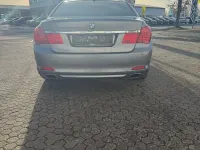 Gebraucht BMW 740 306 PS (225 kW) 2010 Grau Limousine