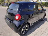 Usata Smart ForFour 90 CV (66 kW) 2019 Nero Utilitaria