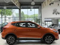 Gebraucht MG ZS Luxury 111 PS (81 kW) 2024 Hoxon orange SUV