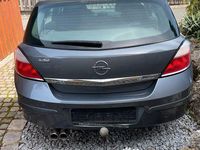 Gebraucht Opel Astra Edition 105 PS (77 kW) 2006 Grau Limousine