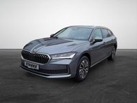 Neu Skoda Superb Selection 150 PS (110 kW) 2025 Graphitegrau metallic Kombi