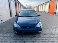 Gebraucht Ford Focus Ghia 116 PS (85 kW) 2004 Blau Limousine