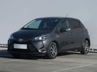 Gebraucht Toyota Yaris Hybrid Team 116 PS (85 kW) 2020 Grey (metallic) Limousine