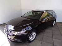 Gebraucht VW Passat S 150 PS (110 kW) 2022 Schwarz Kombi