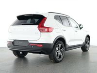 Gebraucht Volvo XC40 Plus 163 PS (119 kW) 2025 Weiß SUV