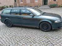 Gebraucht VW Passat 131 PS (96 kW) 2004 Grün Kombi