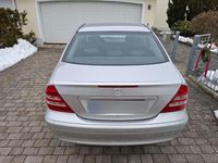 Second-hand Mercedes C180 Classic 129 CP (94 kW) 2001 Gri Berlinǎ