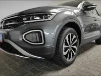 Gebraucht VW T-Roc Style 150 PS (110 kW) 2025 Indiumgrau (metallic) SUV