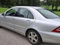 Gebraucht Mercedes C200 Elegance 163 PS (119 kW) 2000 Silber Limousine