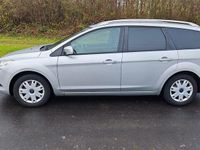 Gebraucht Ford Focus Titanium 101 PS (74 kW) 2010 Silber Kombi