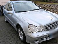 Gebraucht Mercedes C180 143 PS (105 kW) 2006 Silber Limousine