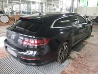 Gebraucht VW Arteon 150 PS (110 kW) 2023 Deep black perleffekt (metallic) Kombi
