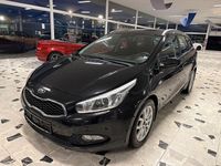 Gebraucht Kia Ceed 128 PS (94 kW) 2014 Schwarz Kleinwagen