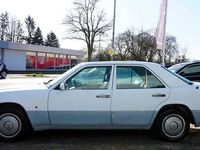 Gebraucht Mercedes E230 132 PS (97 kW) 1992 Weiß Limousine
