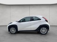 Neu Toyota Aygo X X-play 72 PS (52 kW) 2025 Weiß SUV
