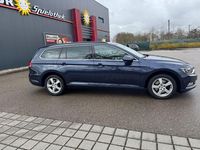 Gebraucht VW Passat Comfortline 150 PS (110 kW) 2016 Blau Kombi