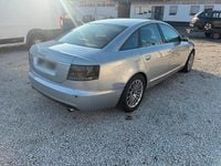 Używany Audi A6 2004 Srebrny Sedan/Limuzyna