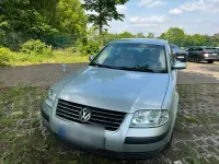 Usata VW Passat 115 CV (84 kW) 2003 Argento Berlina