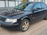 Gebraucht VW Passat 125 PS (91 kW) 1999 Schwarz Limousine