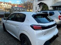 Gebraucht Peugeot 208 Active 75 PS (55 kW) 2024 Weiß Kleinwagen
