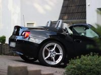 Gebraucht BMW Z4 192 PS (141 kW) 2003 Schwarz Cabrio