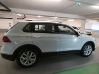 Gebraucht VW Tiguan Highline 220 PS (161 kW) 2017 Pure white SUV
