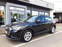 Gebraucht Audi Q3 Ambiente 150 PS (110 kW) 2022 Schwarz SUV