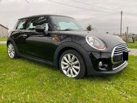 Second-hand Mini Cooper D 116 CP (85 kW) 2015 Negru Hatchback