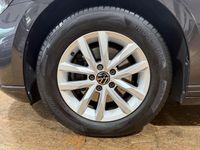 Gebraucht VW Passat Business 150 PS (110 kW) 2022 Grau Kombi