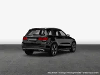Gebraucht Mercedes GLC300e AMG 211 PS (155 kW) 2021 Schwarz SUV