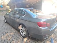 Gebraucht BMW 520 184 PS (135 kW) 2013 Grau Limousine