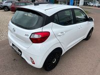 gebraucht Hyundai i10 Trend AUTOMATIK mit Navi Kamara