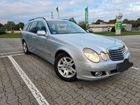Gebraucht Mercedes E220 Elegance 125 PS (91 kW) 2007 Silber Limousine
