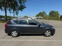 Gebraucht Kia Ceed Sportswagon 116 PS (85 kW) 2012 Grau Kombi