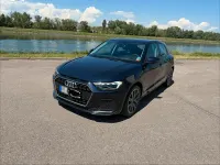 Używany Audi A1 110 KM (80 kW) 2022 Niebieski SUV
