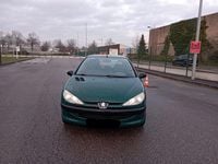 Gebraucht Peugeot 206 60 PS (44 kW) 2000 Grün Kleinwagen