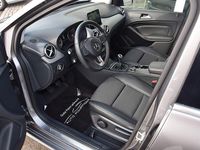 Gebraucht Mercedes B160 Progressive 102 PS (75 kW) 2017 Grau Van / Kleinbus