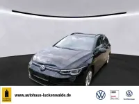 Second-hand VW Golf VIII Life 150 CP (110 kW) 2023 Negru Break