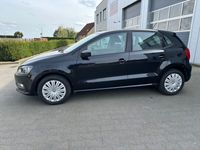 gebraucht VW Polo | schwarz | 81.000 km | 4-Türer | EZ 06/2016 | 55KW