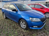 Gebraucht Skoda Fabia 95 PS (69 kW) 2020 Blau Kombi