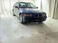 Gebraucht BMW 316 101 PS (74 kW) 1996 Blau Coupé