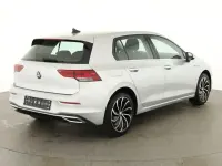 Gebraucht VW Golf VIII Style 150 PS (110 kW) 2022 Reflexsilber metallic Limousine