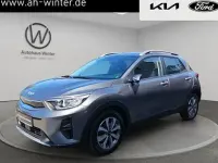 Używany Kia Stonic Vision 100 KM (73 kW) 2024 Szary SUV