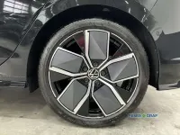 Gebraucht VW Golf VIII R 150 PS (110 kW) 2025 Grenadillschwarz metallic Limousine