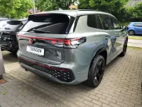 Neu VW Tayron R-line 150 PS (110 kW) 2026 Grün SUV